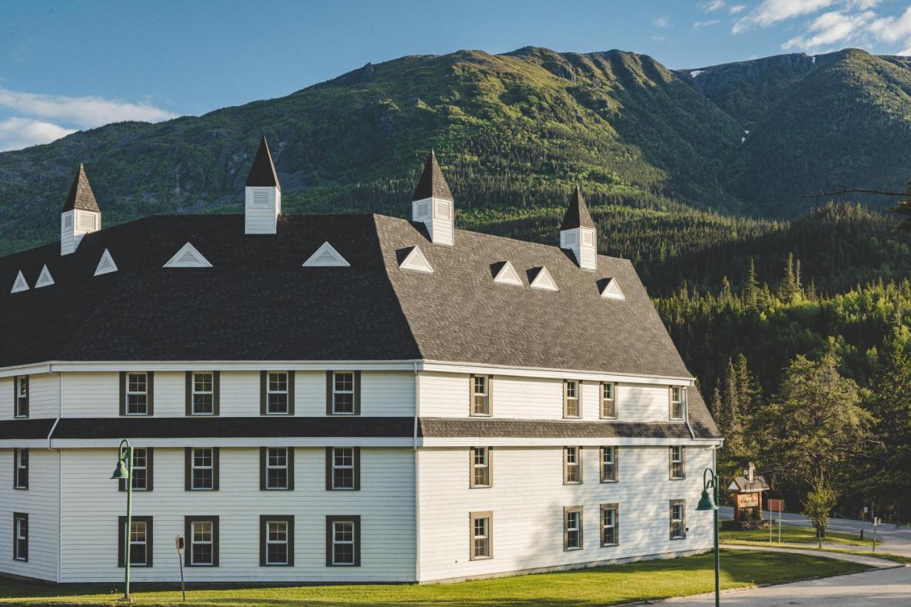 Gîte du Mont-Albert - Sepaq Sainte Anne-des-Chênes Exterior foto