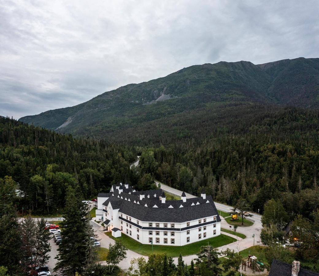 Gîte du Mont-Albert - Sepaq Sainte Anne-des-Chênes Exterior foto