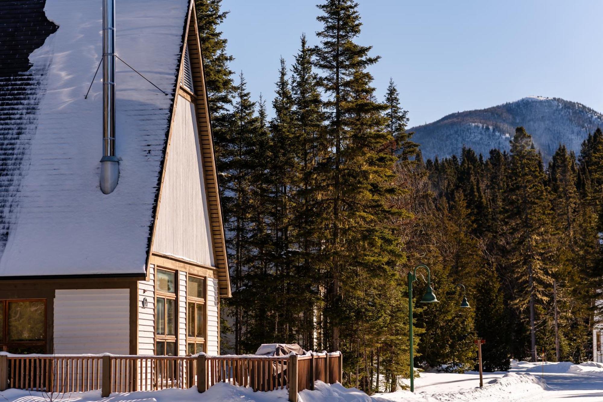Gîte du Mont-Albert - Sepaq Sainte Anne-des-Chênes Exterior foto