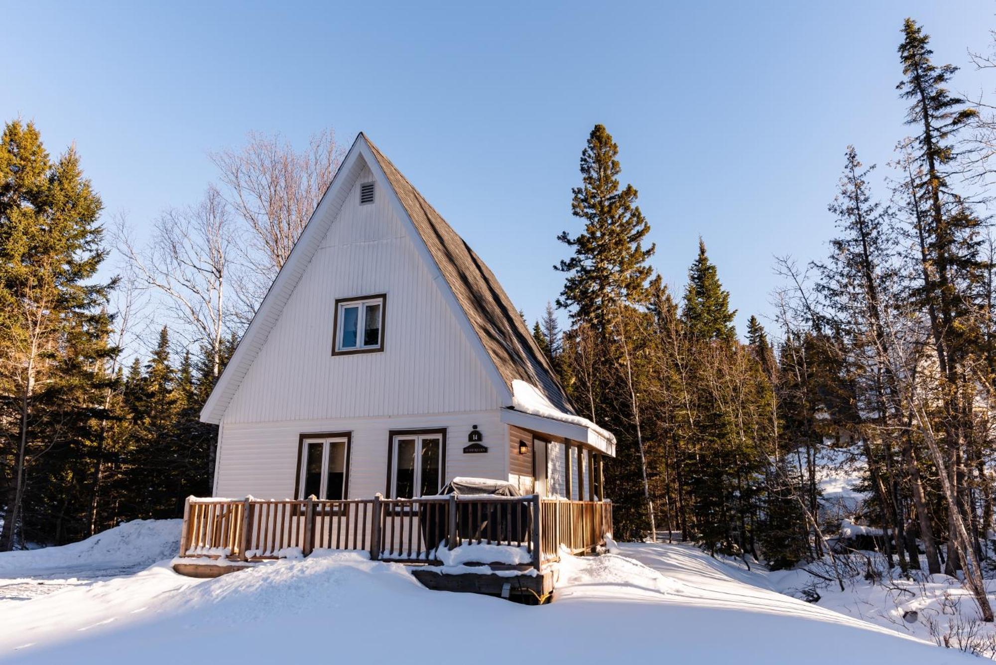 Gîte du Mont-Albert - Sepaq Sainte Anne-des-Chênes Exterior foto